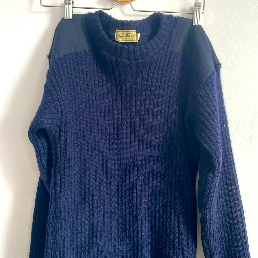 Vintage LL bean roll neck sweater - padded shoulders and elbows